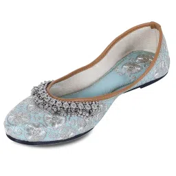 indiestride Women Rajasthani Embroidered with Payal Punjabi Mojaris Jutti’s Juti’s Shoe image 4