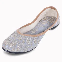 dfr Women’s Embroidered Phulkari Punjabi Mojaris Juti Jutti Shoe image 4