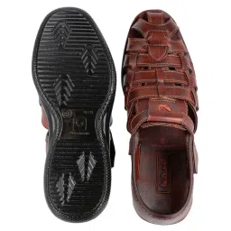 walkaroo Mens Sandals for dailywear and regular use for Indoor & Outdoor image 5