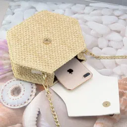 inovera (label) Inovera Crossbody Straw Bags Hexagon Shape Shoulder Sling Bag Handbags Summer Beach Vacation Clutch With Tassel For Women Girl's (White) image 3