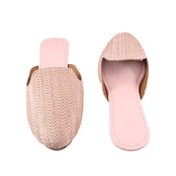 apratim Synthetic Women/Girls Stylish Ethnic Jutti/Mules-040 image 2