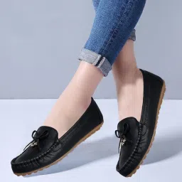 catbird Women Pull On Flat Loafer image 1