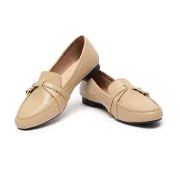 van heusen Women Pull On Loafers image 4