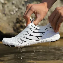 keqin Water Shoes Men Women Quick Dry Surfing Swimming Water Sports Non-Slip Beach Shoes image 5