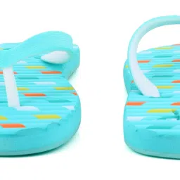 sparx Women's Slippers image 2