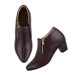 tryme Latest and Stylish Stunning Block Heel Fashionable Ankle Boots with Zip Look for Womens and Girls image 3