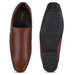 bata Men's Casual Slipon Shoes image 3