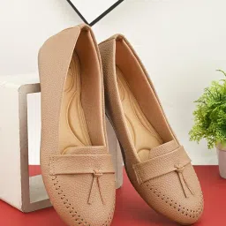 xe looks Classic Loafers with Subtle Tassel – Elegant Design, Superior Trendy, Ideal for Enhancing Your Casual and Office Looks for Girls & Womens image 1