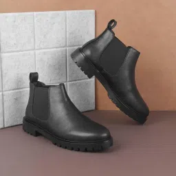 metro Women Faux Leather Slip-on Chelsea Boots image 1