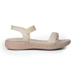 bata Women's Rogelio Sandal image 3