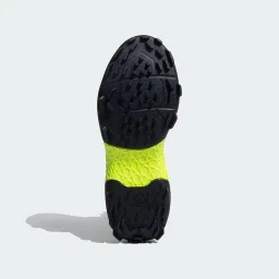 adidas Men Lace Up Cricket Shoes image 2