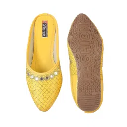 shree ol Latest Stylish Rajasthani Jaipuri Belly Juti for Women and Girls image 3