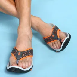 paragon K1409G Men's Stylish Flip Flops | Casual, Durable, Comfortable & Lightweight Slippers with Cushioned Soles | Easily Washable | Ideal for Outdoor Use image 3