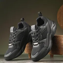 OFF LIMITS HACHIKO W Running Shoes for Women image 1