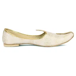 desi colour Mens Ethnic Designer Punjabi Jutti Mojari Nagra for Party-White Gold image 1