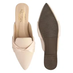 shoetopia Women Mules image 3