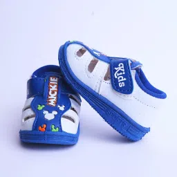 Kids Chu-Chu Sound Musical First Walking Cozy Sandals for Baby Boys and Baby Girls Age 9-22 Months image 1