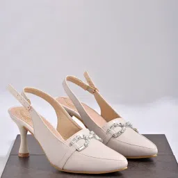 shoetopia Women Pull On Pump Heels image 3