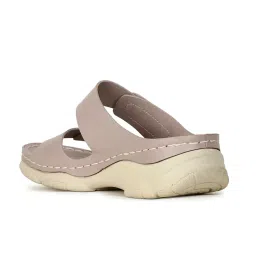 bata comfit Comfit Women's Slip-on Sandal image 2