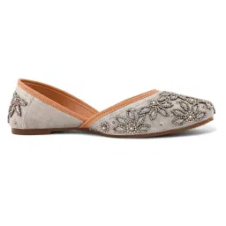 xe looks Handcrafted Jutti | Ethnic Slip-On Punjabi Juttis with Floral Beaded Embroidery |Comfortable Traditional Footwear | for Girls & Women image 5