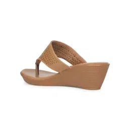 bata Women's Wedge Heel Sandal image 2