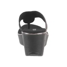 mochi Women Wedge Heel Sandal image 3