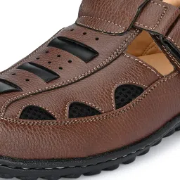 centrino Mens Sandals Casual Fisherman Adjustable Sporty Summer Closed Comfortable Toe Sandals with Premium PU Padding (3678) image 5