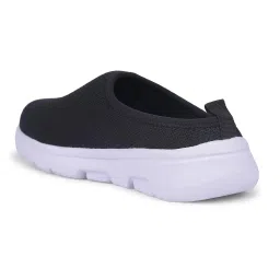 liberty Women Ezzier-L2E Casual Mule image 3