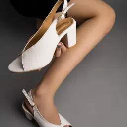 shoetopia Women Block Heel Sandal image 2