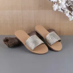 mochi Women Flat Fashion Slide Sandal image 1