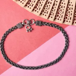shyle 92.5 Sterling Silver Anklet for Women, Adya Intricate Braid Knot Everyday Anklet, Well Stamped with 925, Handcrafted Oxidized Silver Minimal Payal Anklet, Gift for Her image 4