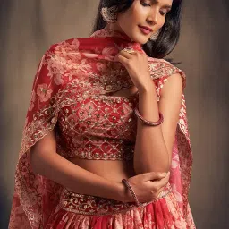 zeel clothing Women's Organza Floral White Semi-Stitched Lehenga Choli (7611-Wedding-Floral-Lehenga-Latest, White) image 3