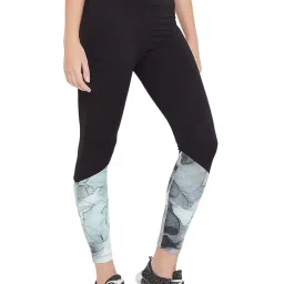 clovia Women's Ankle Fit High Rise Activewear Ankle Length Tights image 3