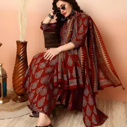 shechoicefab Women’s Viscose Rayon Printed Kurta Set with Pant & Dupatta | Maroon Ethnic A-Line Kurta with V-Neck & 3/4 Sleeves | Daily, Festive & Casual Wea image 5