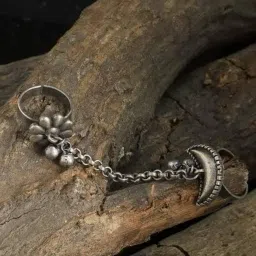 khannak Jewellery Antique Sunburst Statement Ring, Spike Design, Vintage Style finger ring for Women image 3