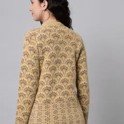 ewools Women's Wool Round Neck Cardigan image 3