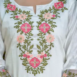 vredevogel Women's Embroidered Silk Blend Straight Kurta Trouser Pant Set with Dupatta | Ethnic Casual Kurti Set for Women image 4