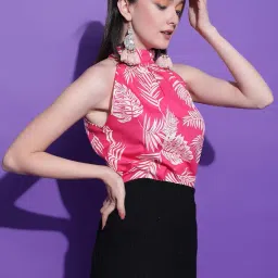 kotty Women's Geometric Fitted Fashion Vest image 1