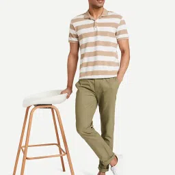 amazon brand - symbol Men's Regular Fit Mid Rise Trouser image 2