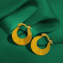 bigwheels (1 Pair) Golden JAE0075-01 Trending Round Shaped Clip On Metal Punk Barbell Press Screw Pierced Nattiyan Earring Linning Cutting Design Hip Hop Stud Chand Bali/Hoop For Men's & Boy's image 1