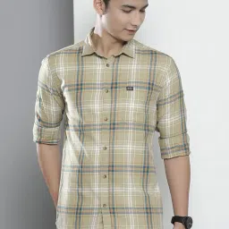the indian garage co Men Slim Fit Checkered Full Sleeves Spread Collar Casual Shirt image 5