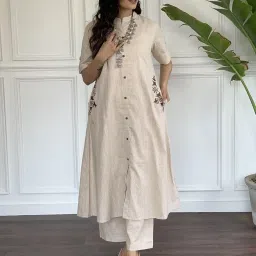 preeson Women's Pure Cotton Chick Embroidery Solid Co-Ord Set | Ethnic Half Sleeves Cotton Kurta Pants Set image 2