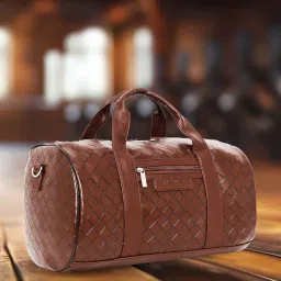nautica Duffle Bag for Travel | Stylish Leatherette Luggage | Compact and Comfortable for Travelling |Hand Duffel Bag |Suitable for Men and Women, Brown image 4