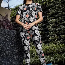 one sky High-Waisted Printed Leggings for Women | Stylish Comfortable & Stretchy Yoga Pants with Fashionable Graphic Patterns | Opaque, Athletic & Seamless Gym Leggings image 3