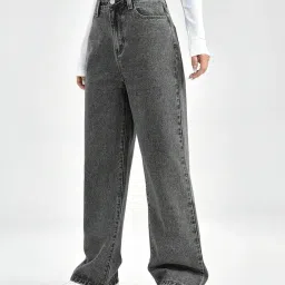 louis luxe Women's Loose Jeans image 1