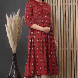 naarika Women's Maternity Kurti for Feeding Zippers (PDNS) image 4
