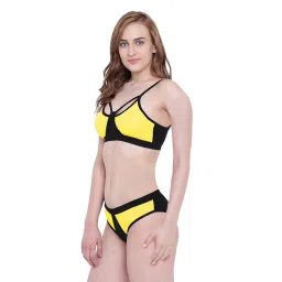 la intimo Women's Swimwear image 1