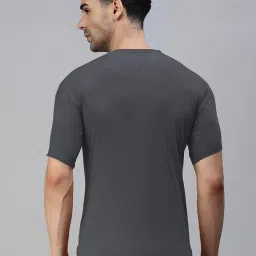 lux parker Men's Regular Fit Vest image 5
