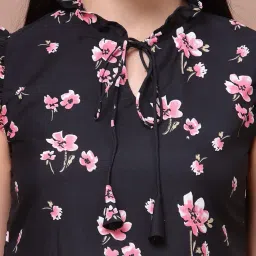 oomph! Women's Floral Relaxed Fit Shirt image 5
