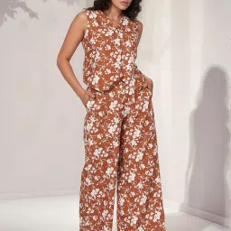 masalli fashion Women's Mustard & White Linen Floral Printed Waist-Coat Co-ord Set image 3